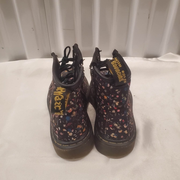 Dr.Martens Delaney Floral Boots - Picture 7 of 11